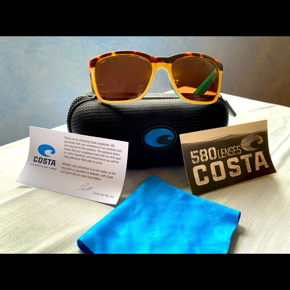 Costa Anaa Sunglasses very gently used
